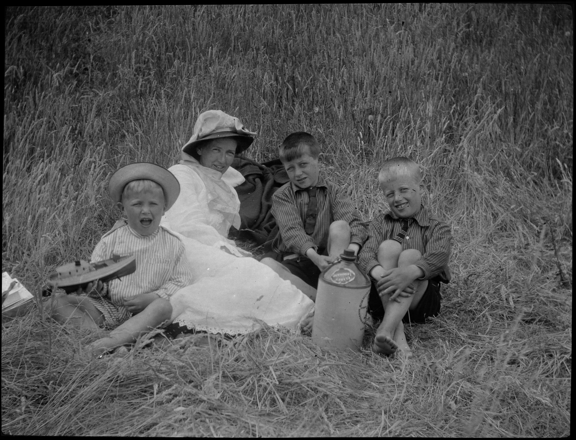 Porträt von Eva Cooper (1884–1926) – Gedenkseite