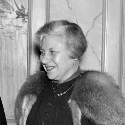 Portrait of Asta Kihlbom (1892–1984) – memorial page