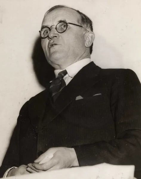 Portrait of Bernt Oluf Karlgård (1887–1973) – memorial page