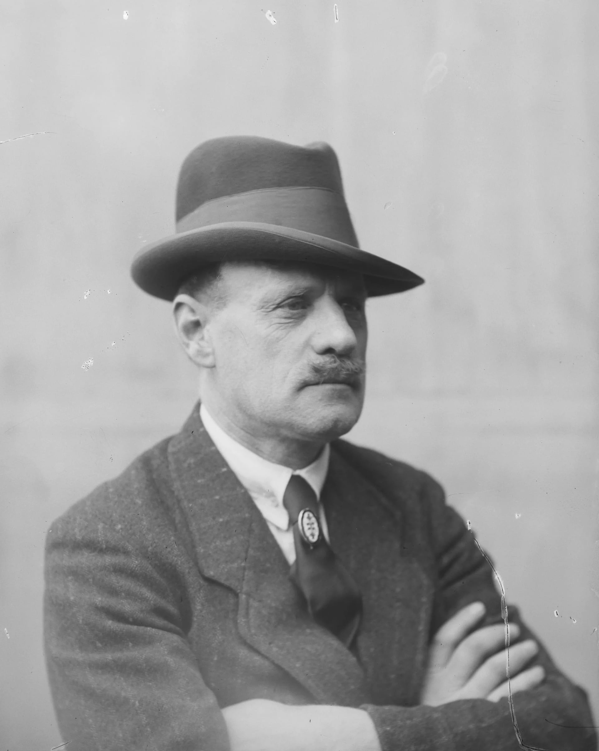 Porträt von Henrik Backer (1865–1948) – Gedenkseite