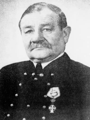 Portrait of Hans Iversen (1886–1984) – memorial page