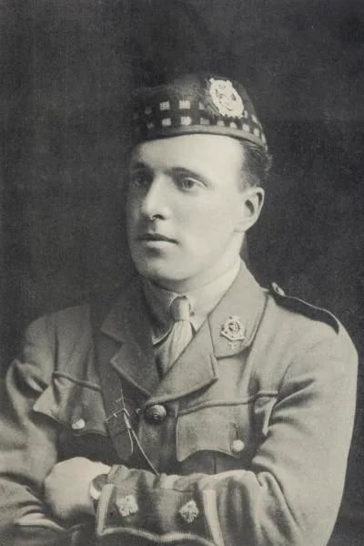 Portrait of Noel Chavasse (1884–1917) – memorial page