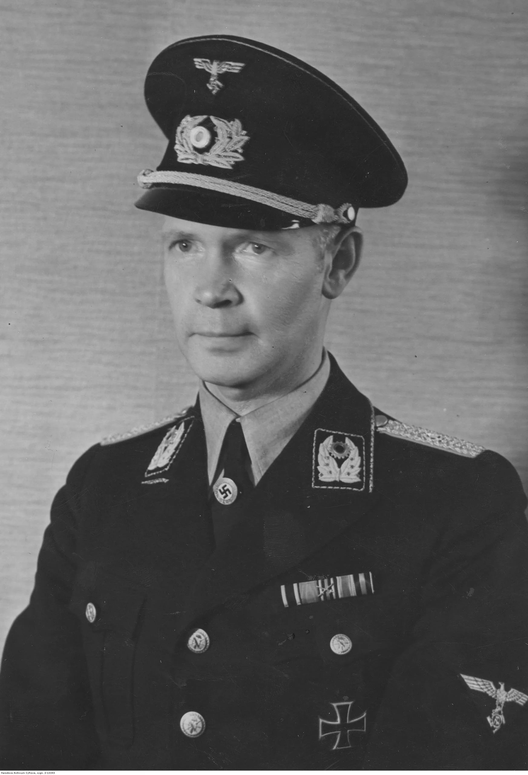 Portrait of Erich Hampe (1889–1978) – memorial page