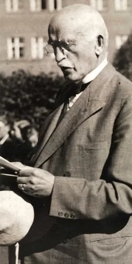 Portrait of Tøger Hagemann (1867–1954) – memorial page