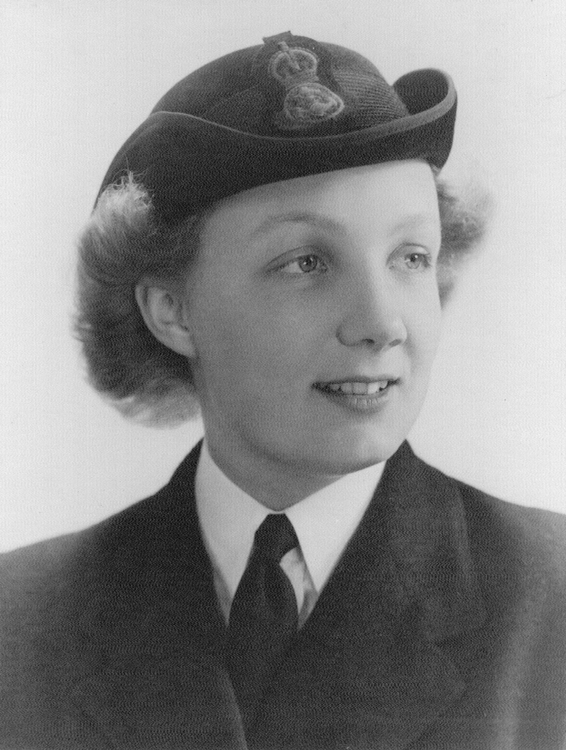 Portrait of Margaret Runcie (1925–2022) – memorial page