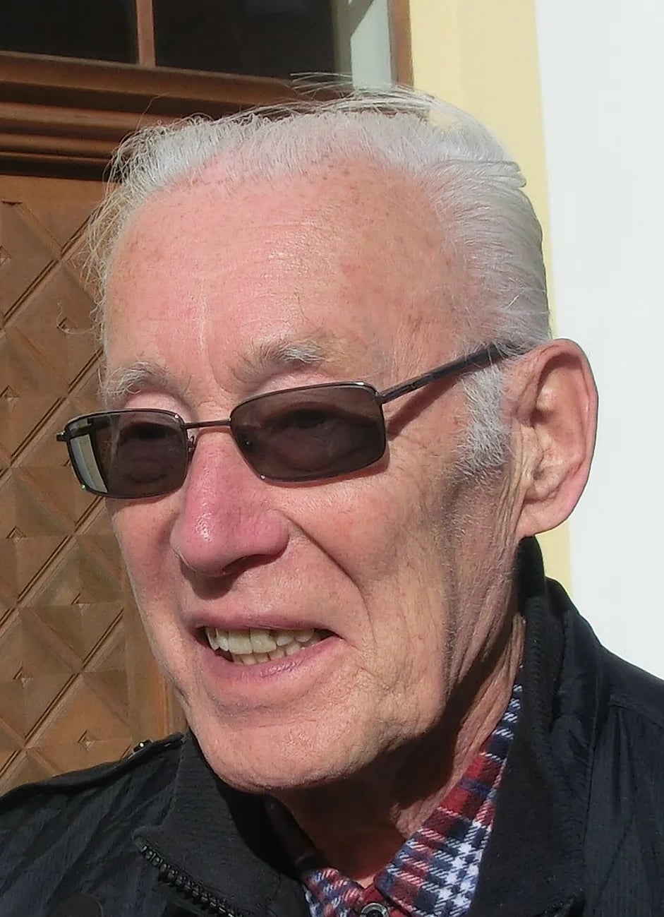 Porträt von Hugo Engelhart (1926–2022) – Gedenkseite