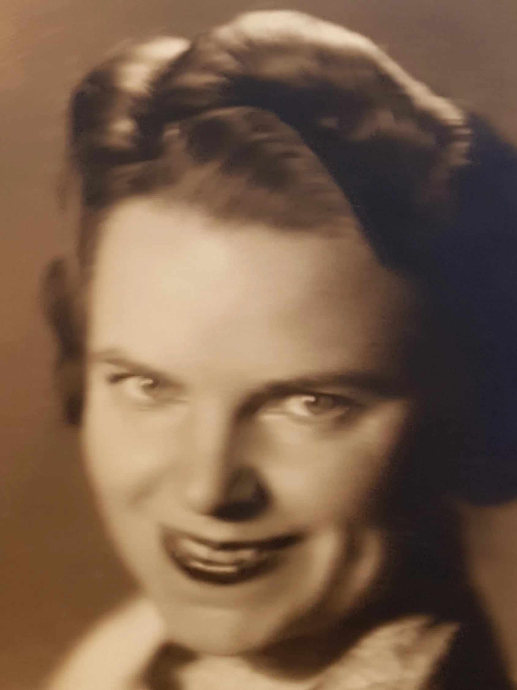 Portrait of Jarmila Urbánková (1911–2000) – memorial page