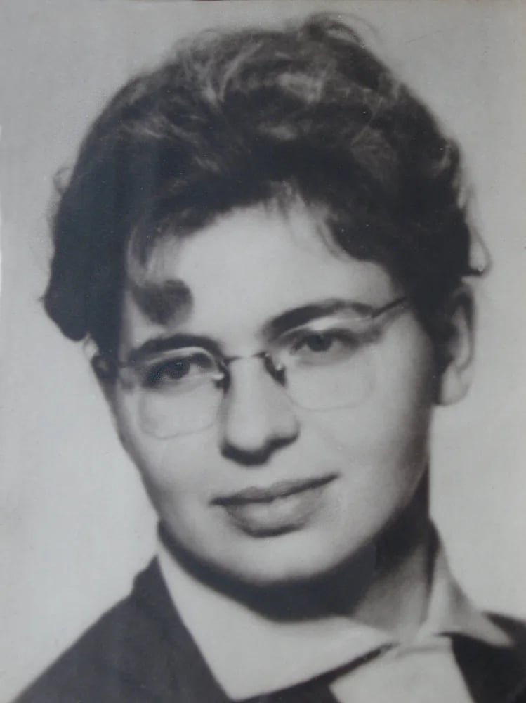 Portrait of Ludmila Kárníková (1932–1963) – memorial page