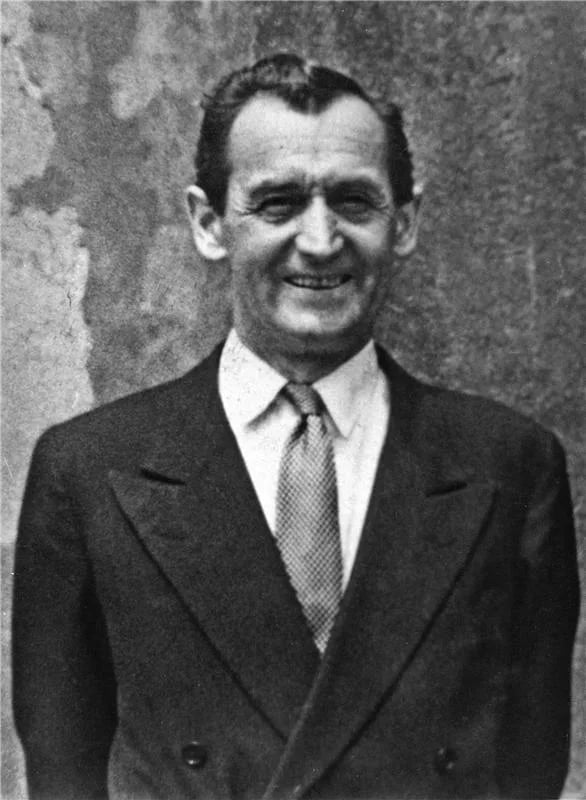 Portrait of Saša Machov (1903–1951) – memorial page