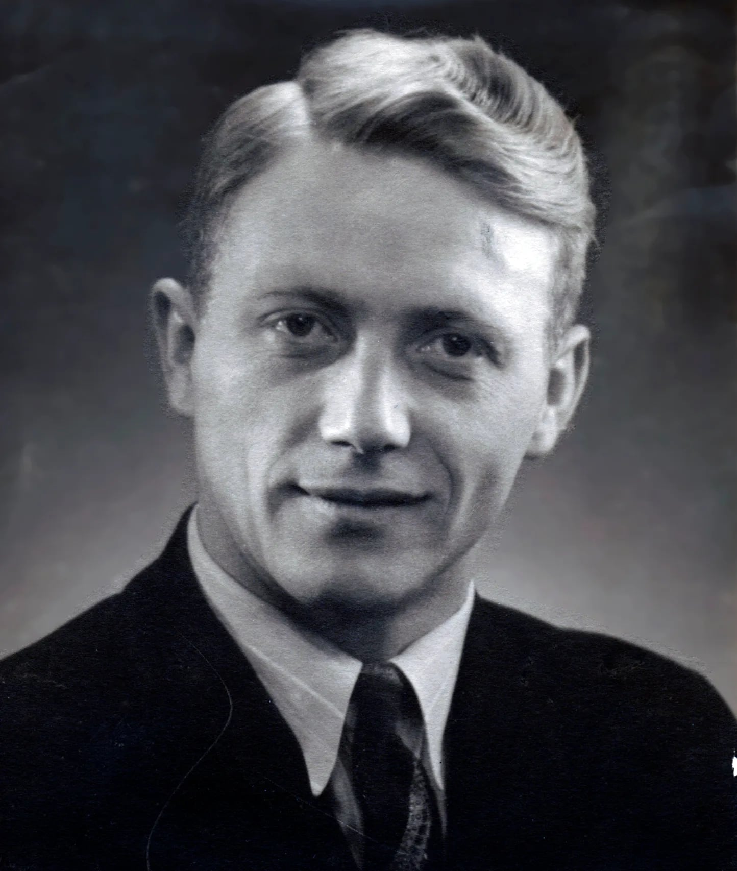 Porträt von Ottar Ringstad (1917–1998) – Gedenkseite