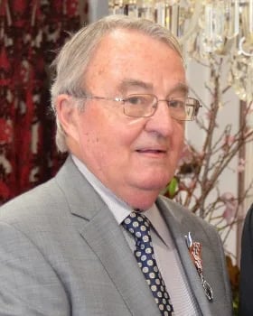 Portrait of Graeme Sanders (1933–2023) – memorial page