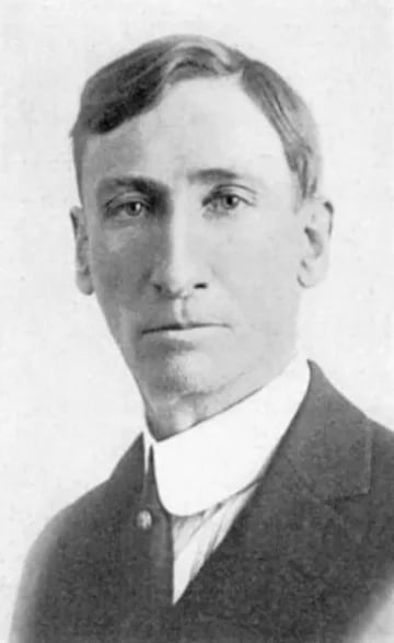 Portrait of Willard Gibbs Van Name (1872–1959) – memorial page