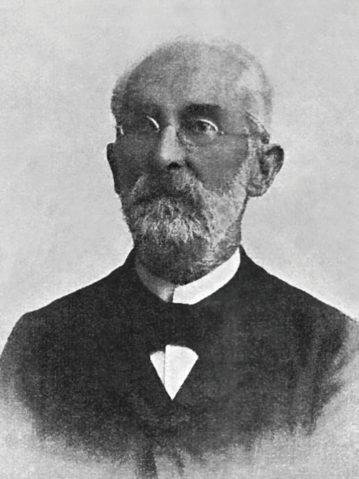 Portrait of Adolf Kuhn (1826–1914) – memorial page
