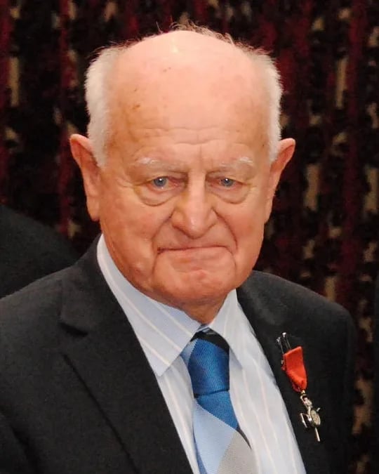 Porträt von David Taylor (1932–2023) – Gedenkseite