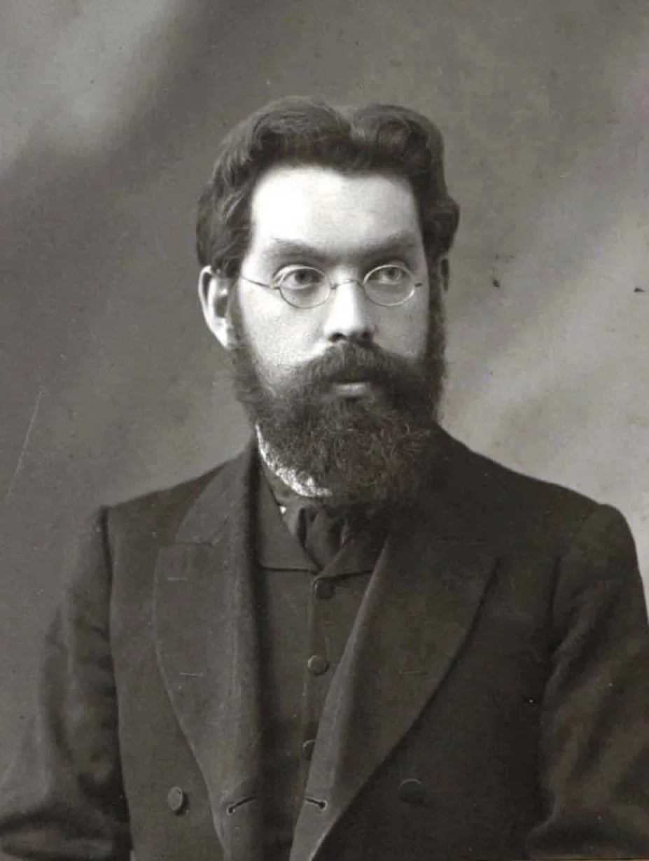 Porträt von Ivan Kraskovsky (1880–1955) – Gedenkseite