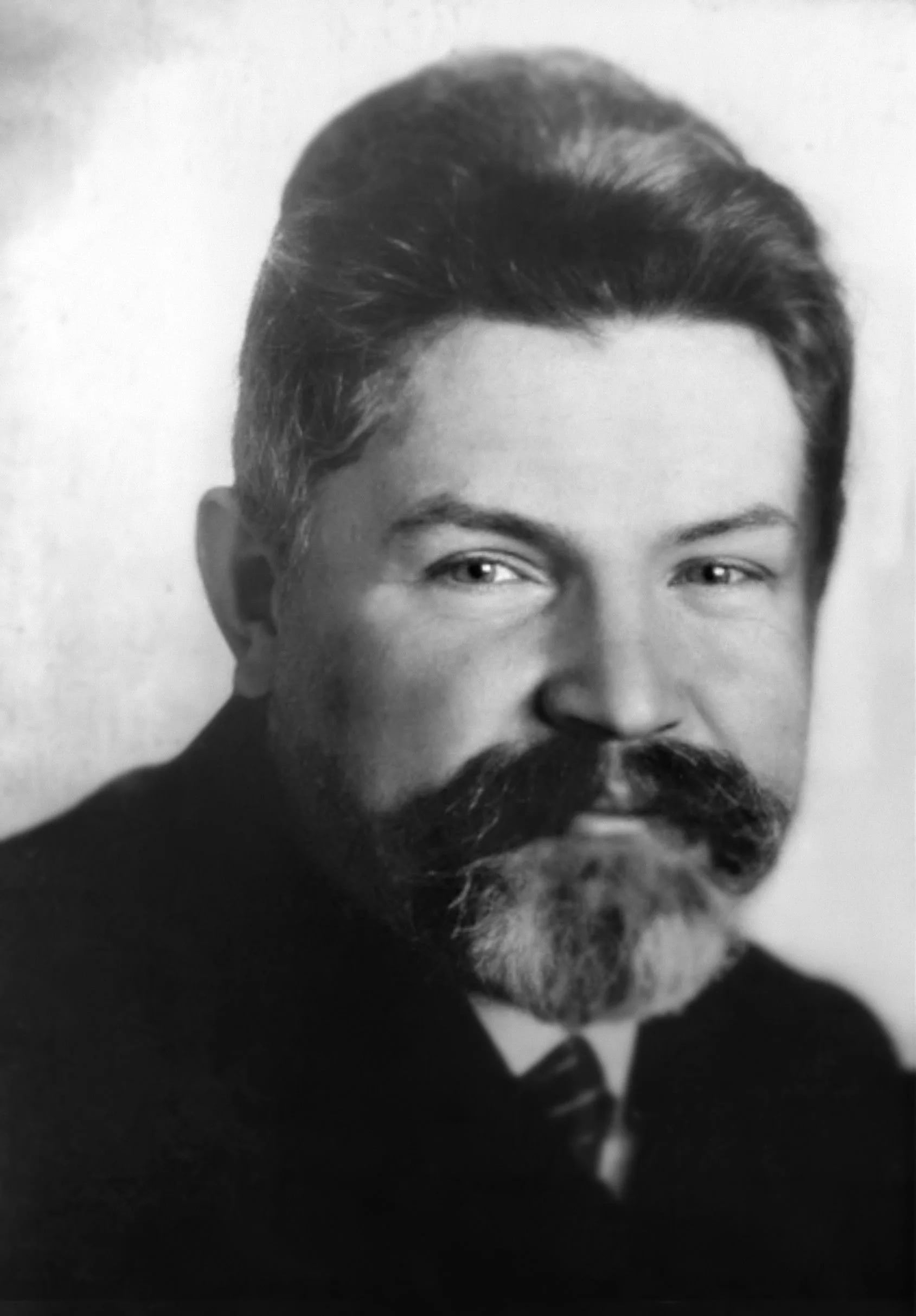 Porträt von Vasyl Simovych (1880–1944) – Gedenkseite