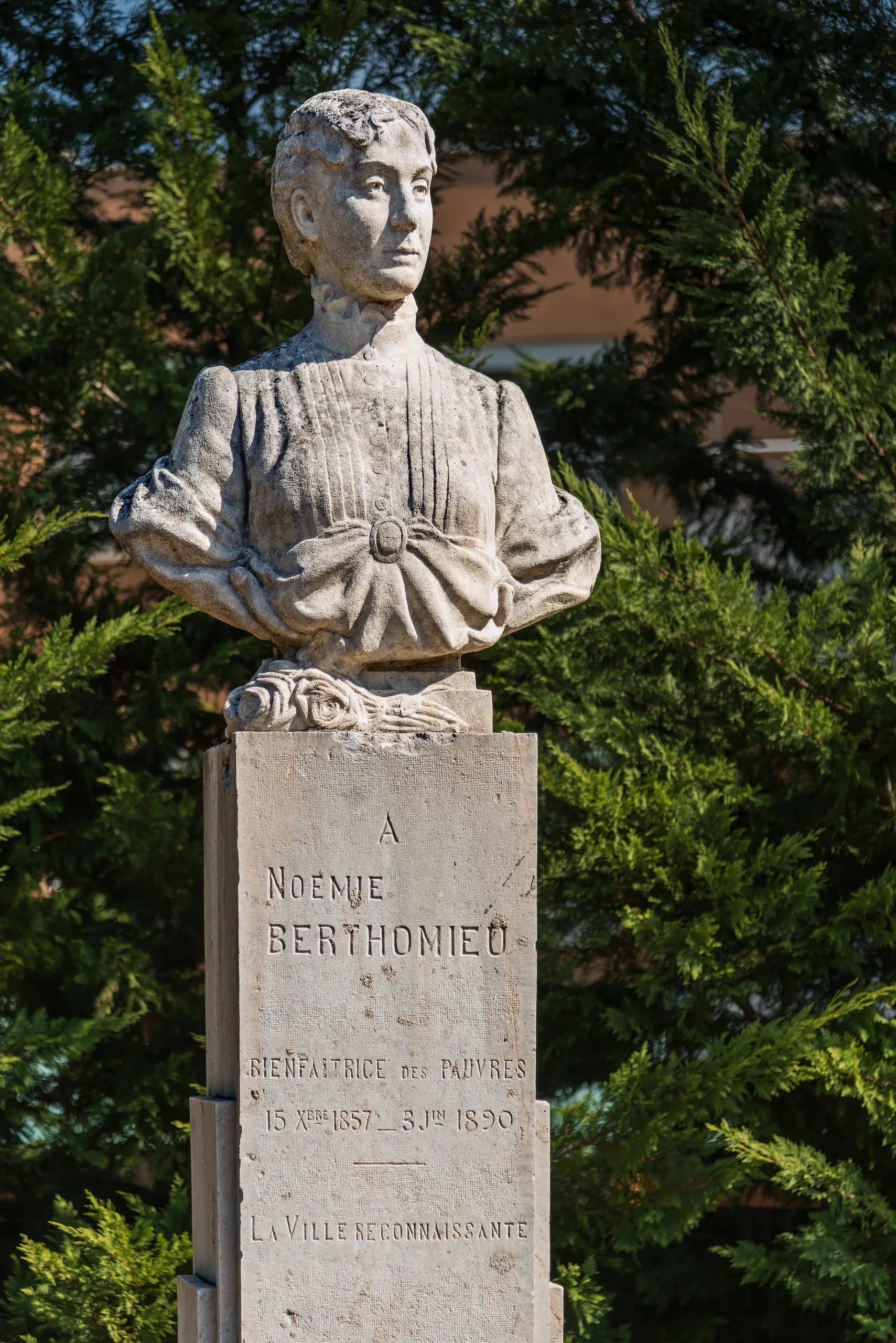 Porträt von Noémie Berthomieu (1857–1890) – Gedenkseite