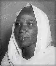 Porträt von Aisha Musa Ahmad (1905–1974) – Gedenkseite