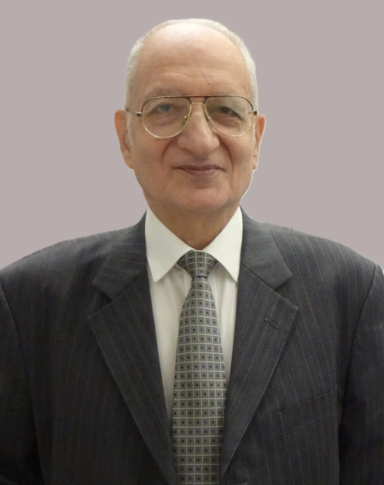 Porträt von Mahmud Fahmi Hijazi (1940–2019) – Gedenkseite