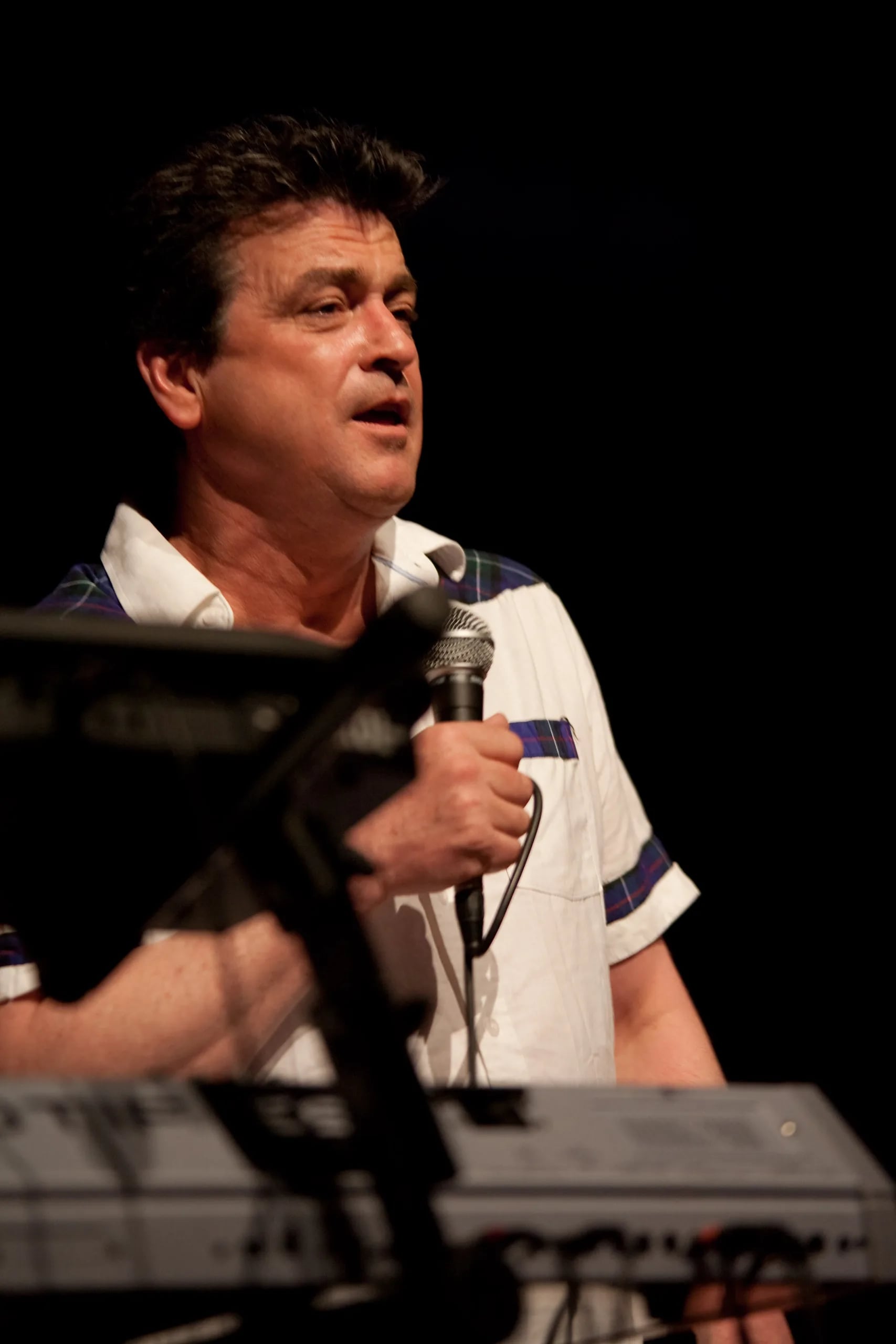 Porträt von Les McKeown (1955–2021) – Gedenkseite