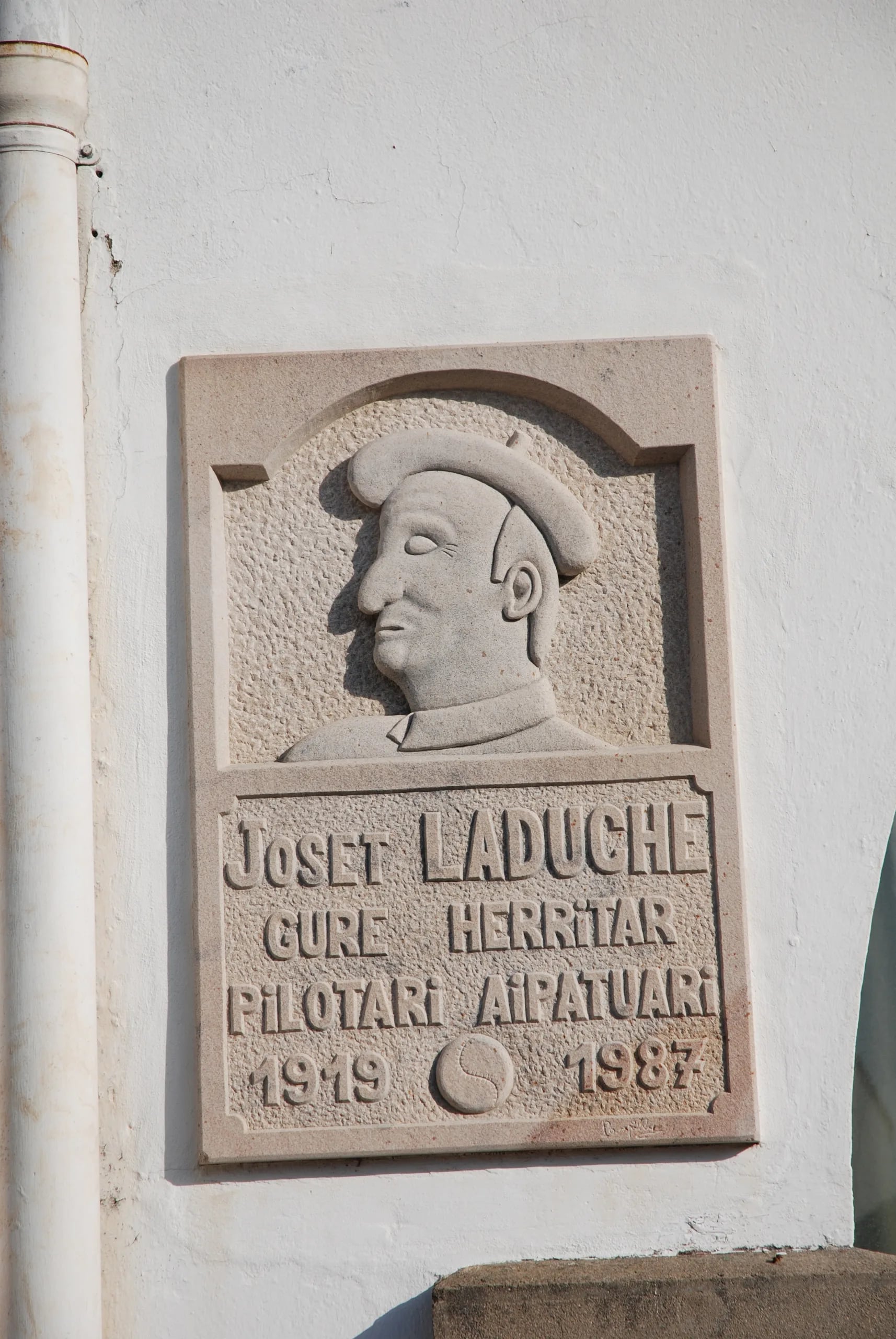 Portrait of Joseph Laduche (1919–1987) – memorial page
