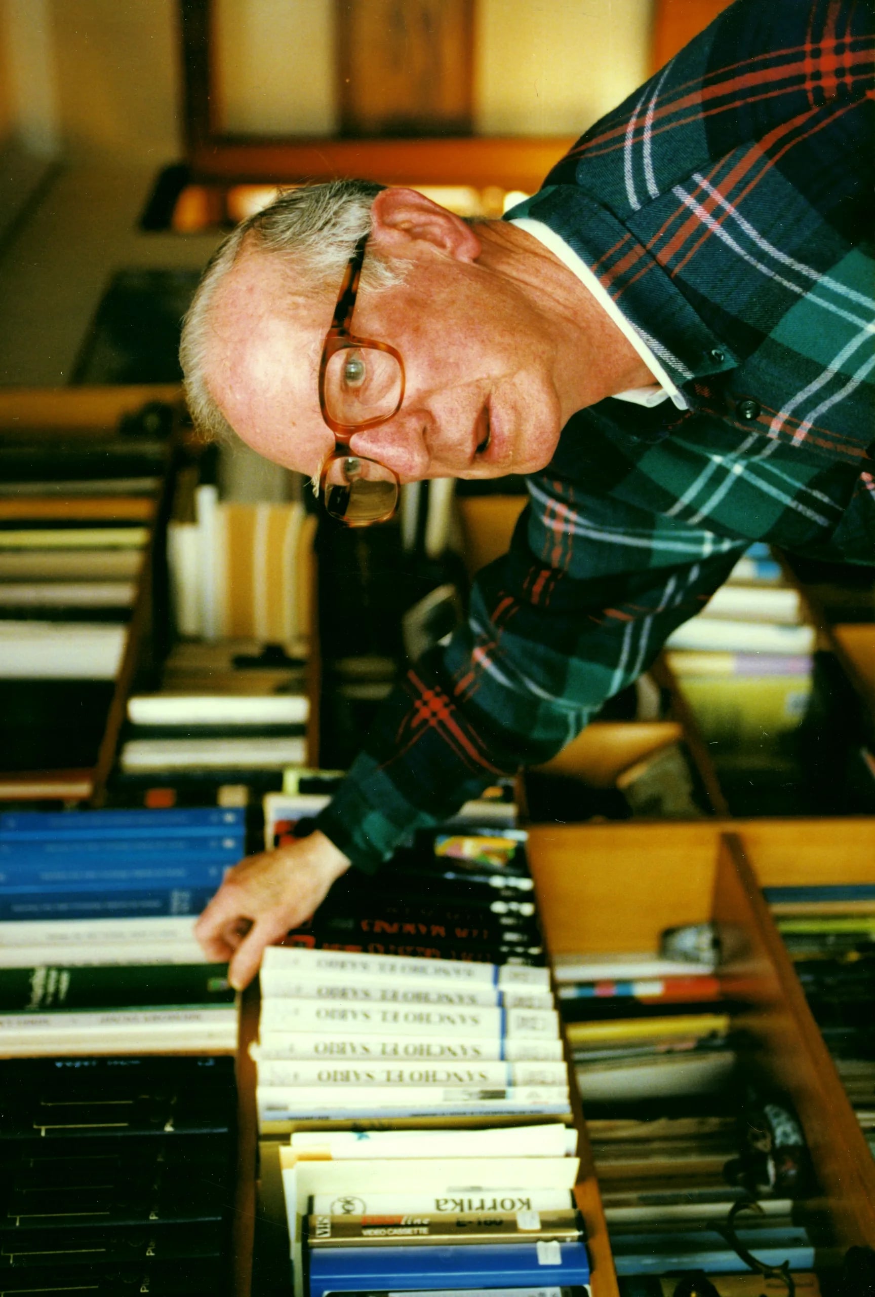 Portrait of Martin Ugalde (1921–2004) – memorial page