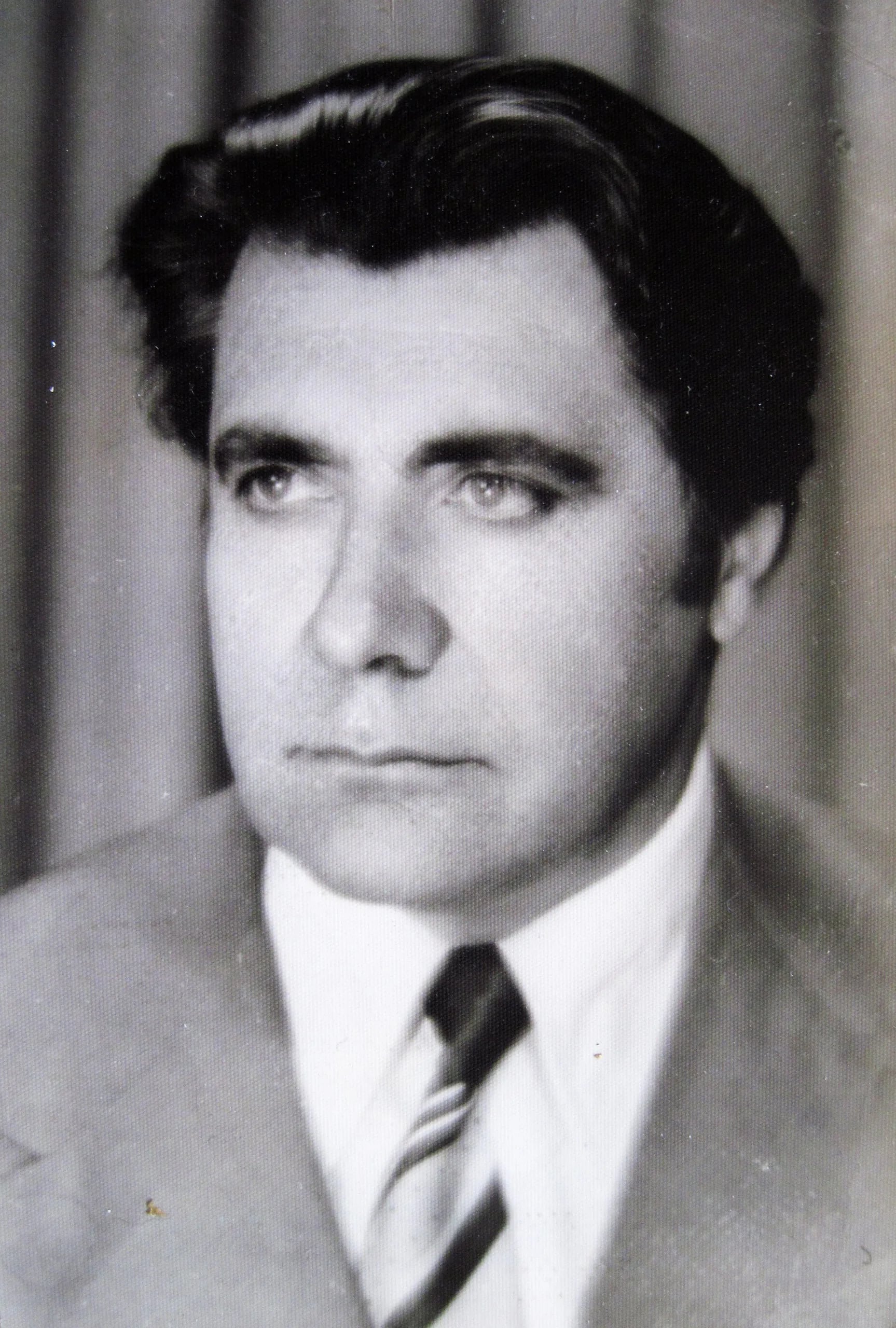 Portrait of Dimitar Tsarov (1931–1983) – memorial page