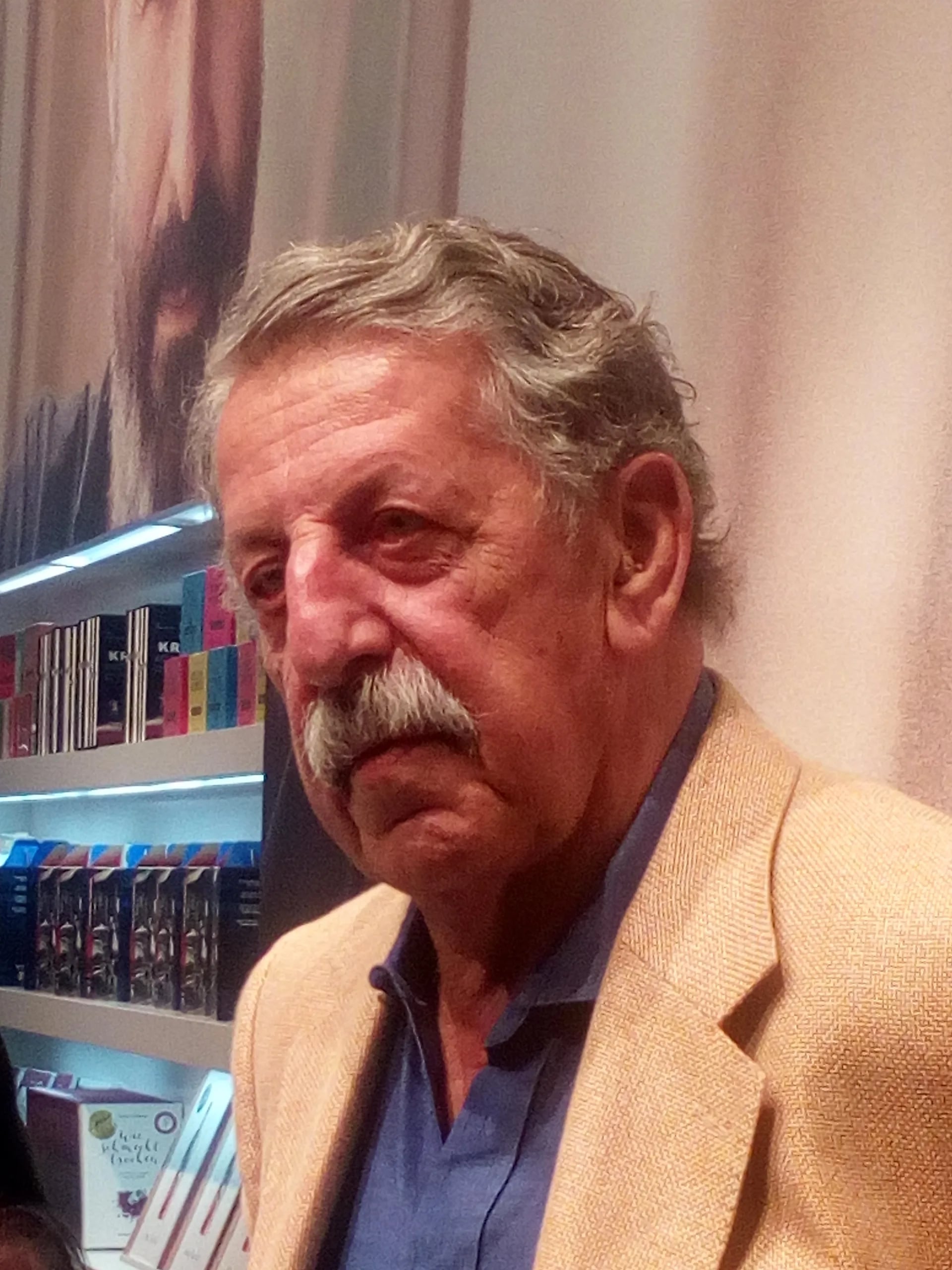 Porträt von Ulrich Kienzle (1936–2020) – Gedenkseite