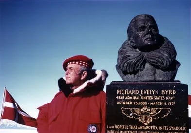 Portrait of Laurence McKinley Gould (1896–1995) – memorial page
