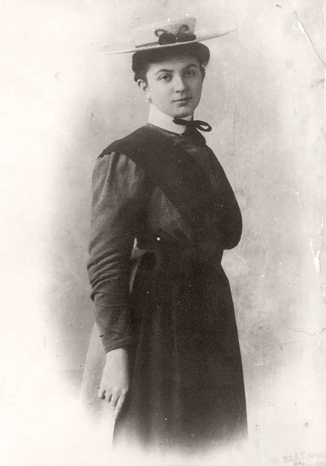 Porträt von Mina Todorowa (1890–1910) – Gedenkseite