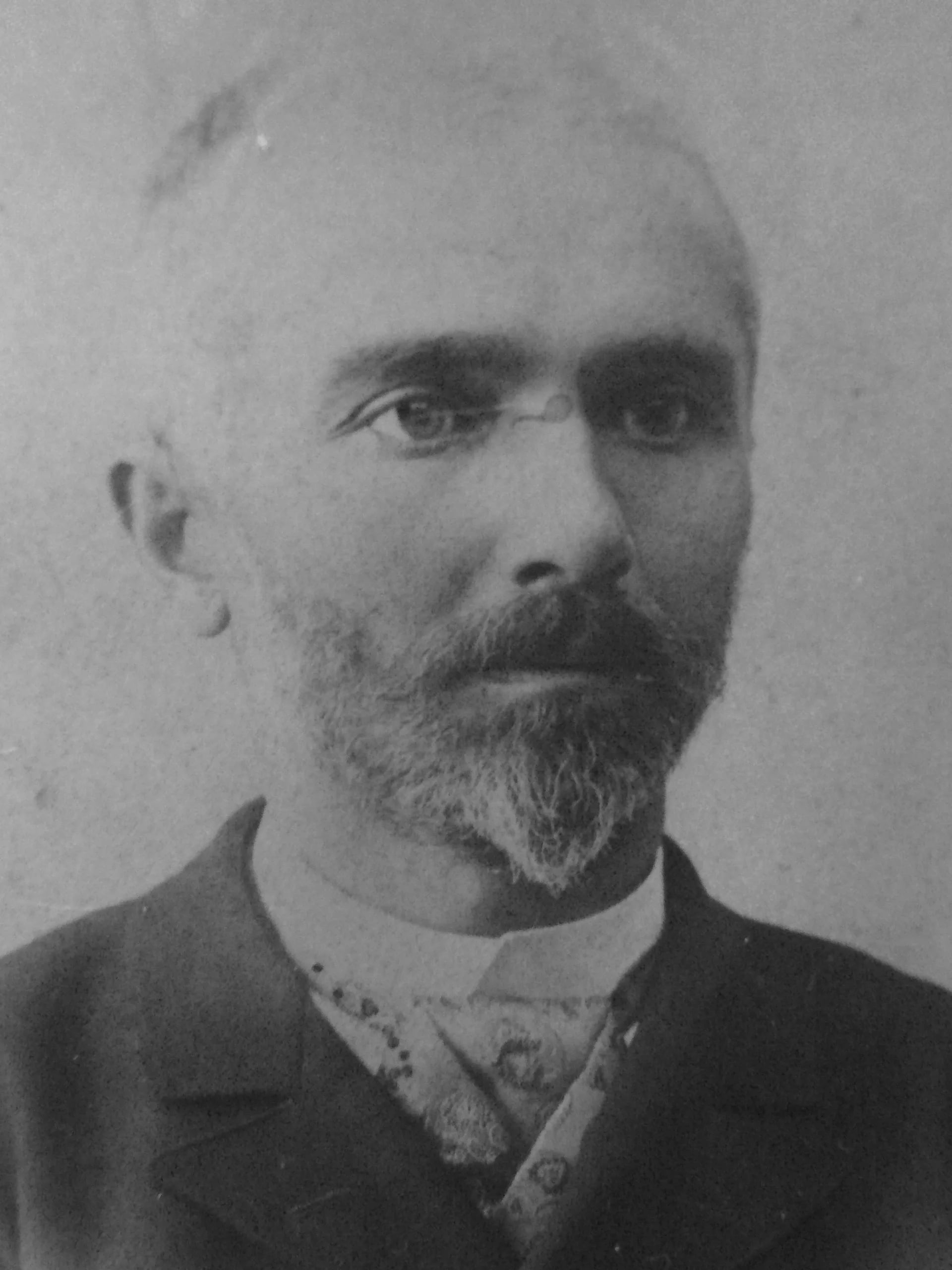 Portrait of Stefanaki Savov (1854–1930) – memorial page