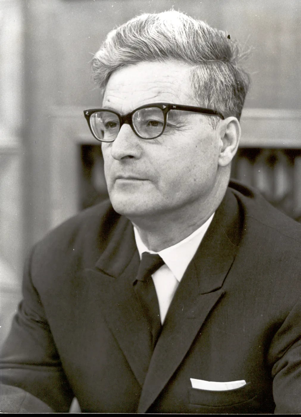 Portrait of Haralampie Polenakoviḱ (1909–1984) – memorial page