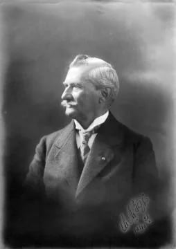 Porträt von C.M. Hess (1851–1929) – Gedenkseite