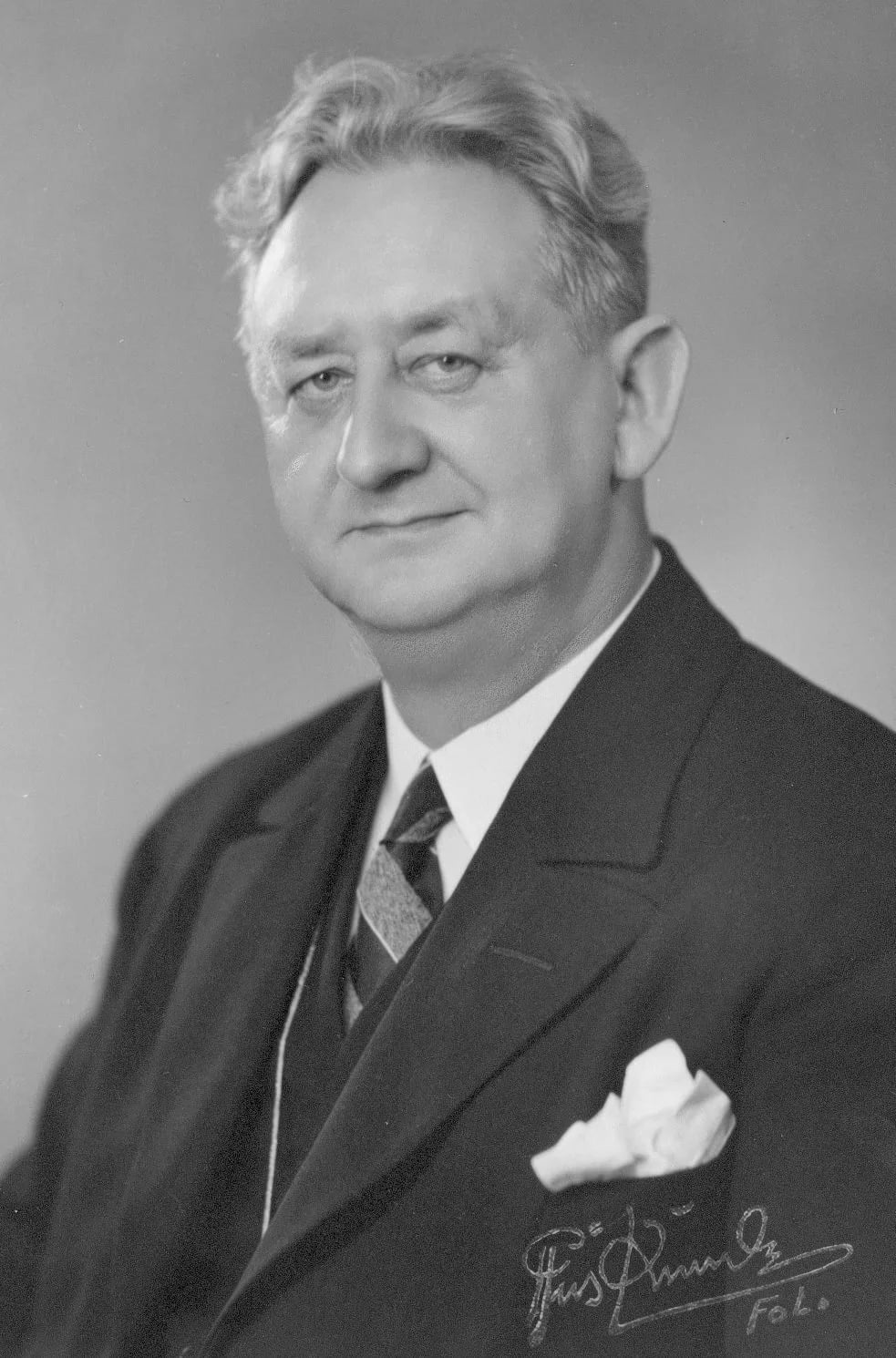 Porträt von Einar Stecher Christensen (1899–1945) – Gedenkseite