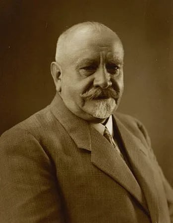 Porträt von Ejler Møller (1871–1938) – Gedenkseite