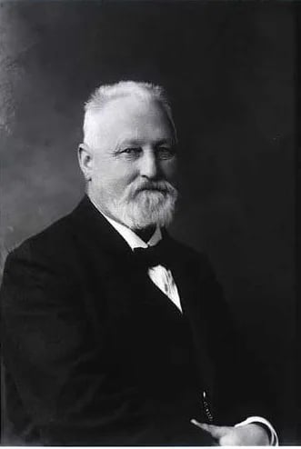 Portrait of Hans Christian Ditlev la Cour (1842–1922) – memorial page