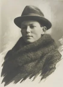 Portrait of Hermod Lannung (1895–1996) – memorial page