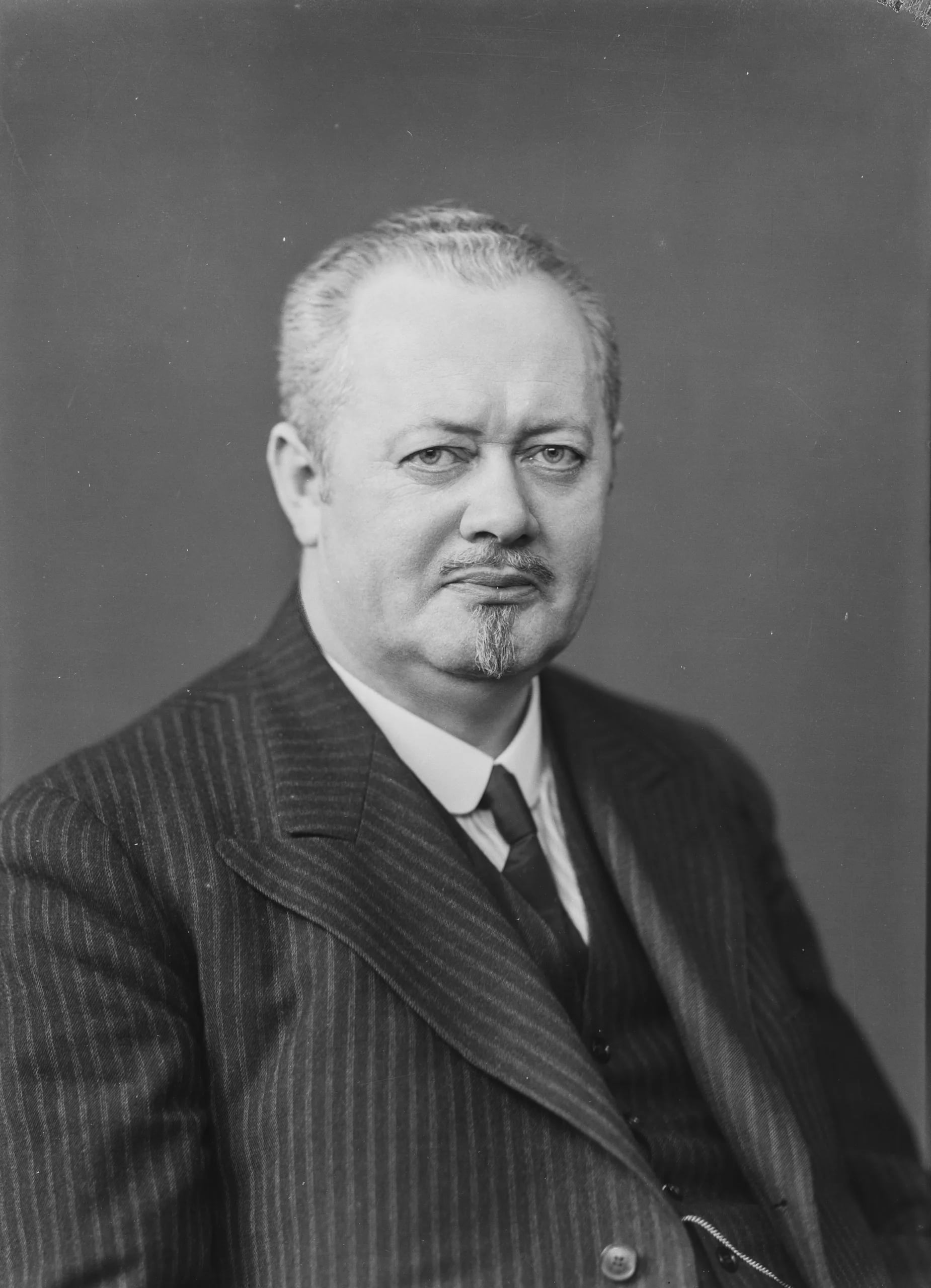 Portrait of N.P. Fisker (1886–1939) – memorial page