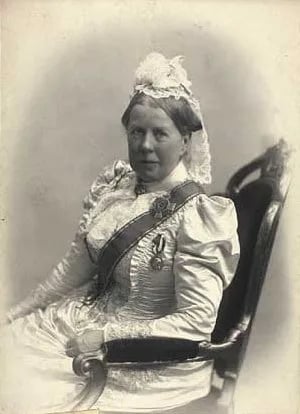 Portrait of Regitze Barner (1834–1911) – memorial page