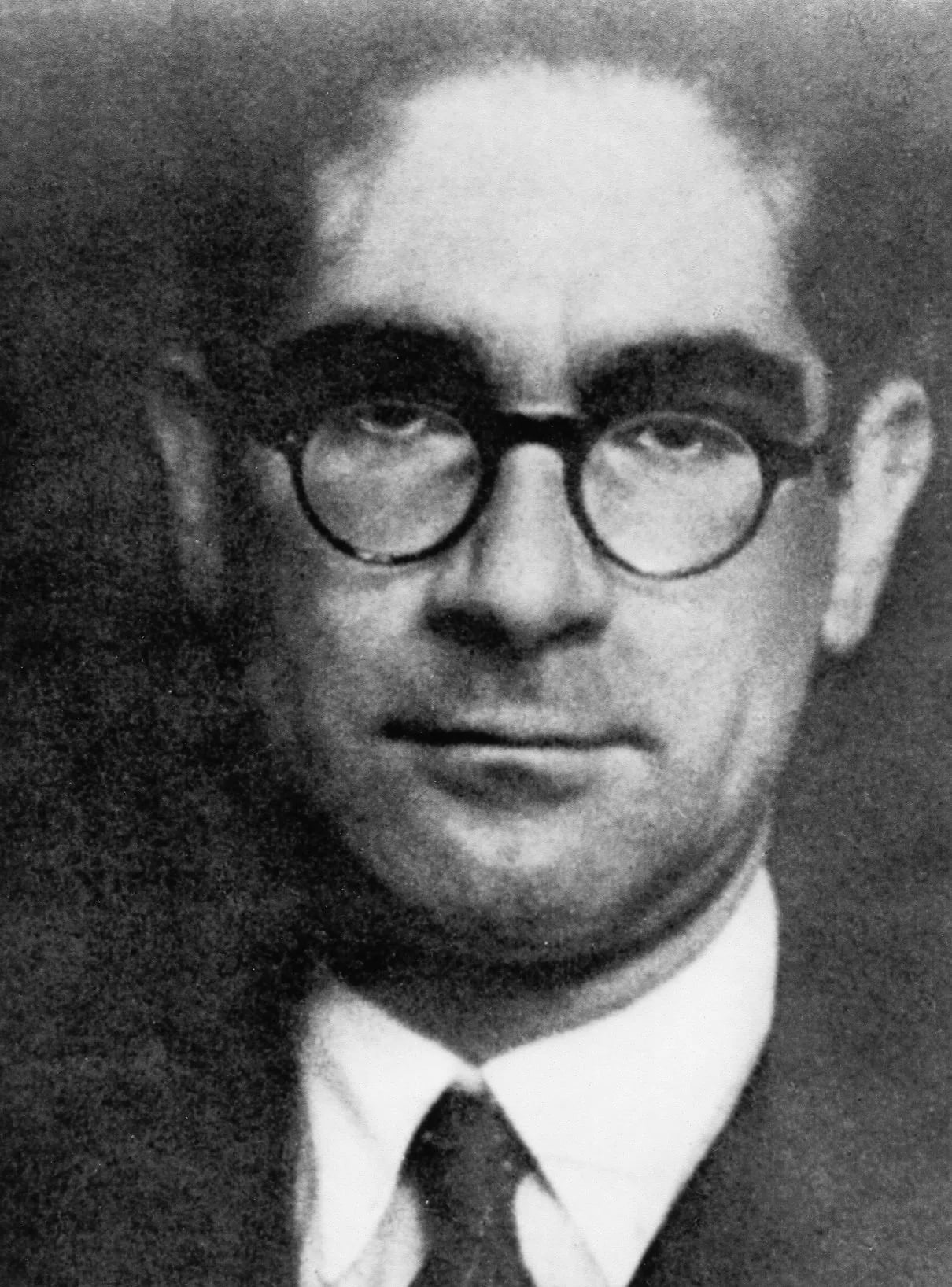 Portrait of Leone Ginzburg (1909–1944) – memorial page