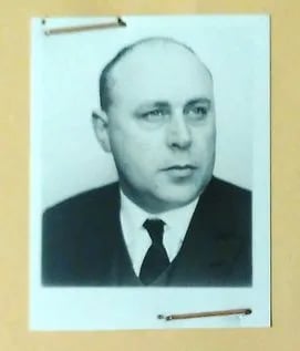Portrait of Yves Roberge (1923–2014) – memorial page