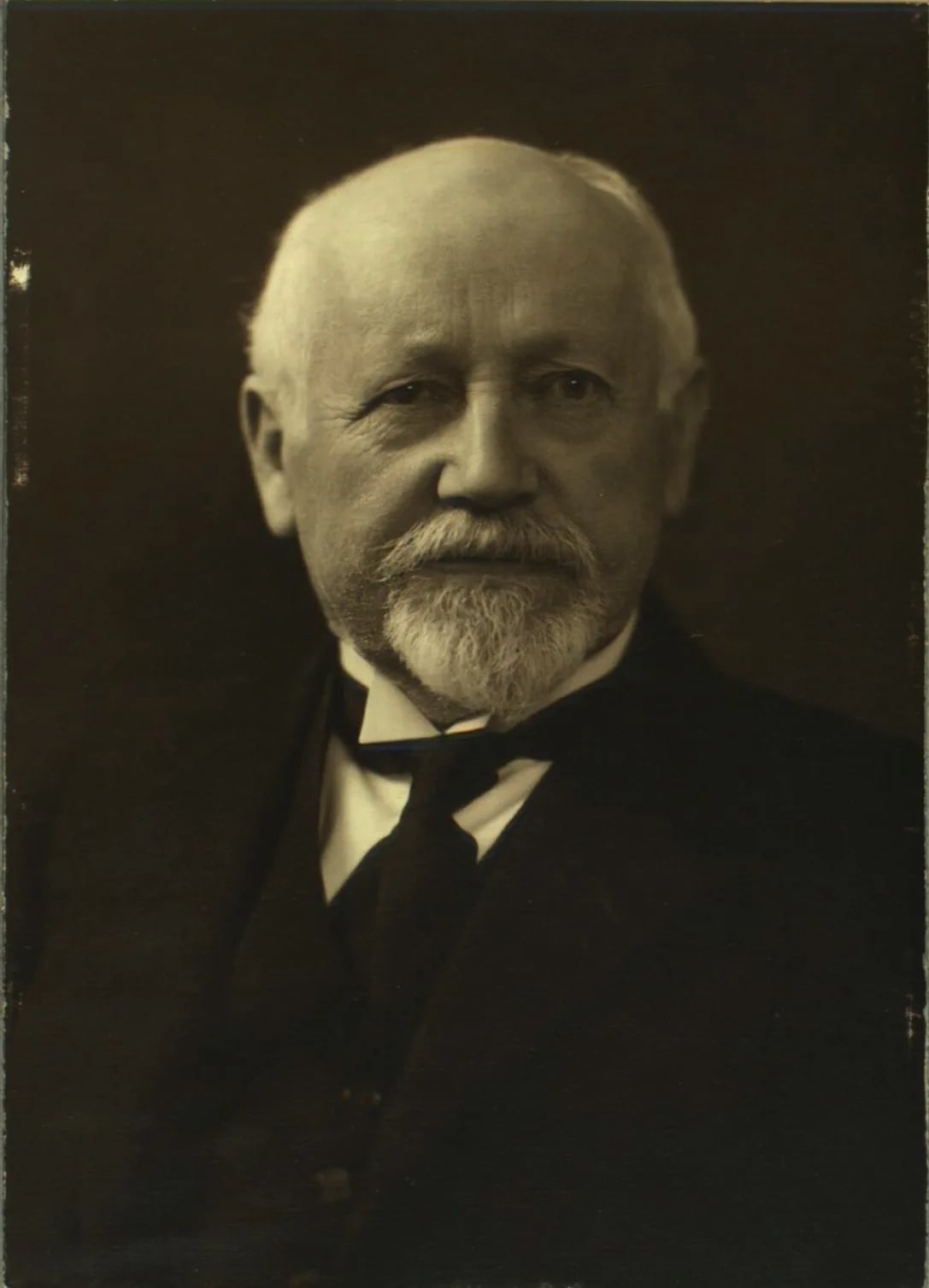 Porträt von Vilhelm Holck (1856–1936) – Gedenkseite