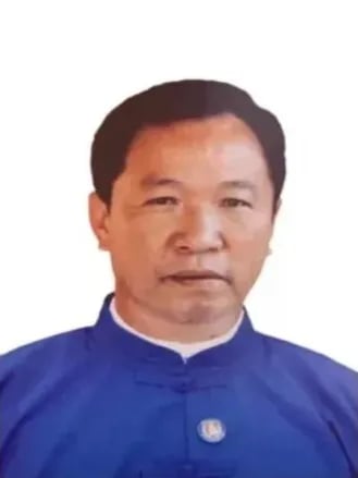 Portrait of Ming Xuechang (1954–2023) – memorial page