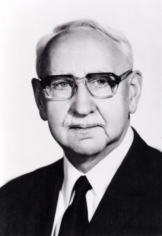 Porträt von Jenő Sólyom (1904–1976) – Gedenkseite