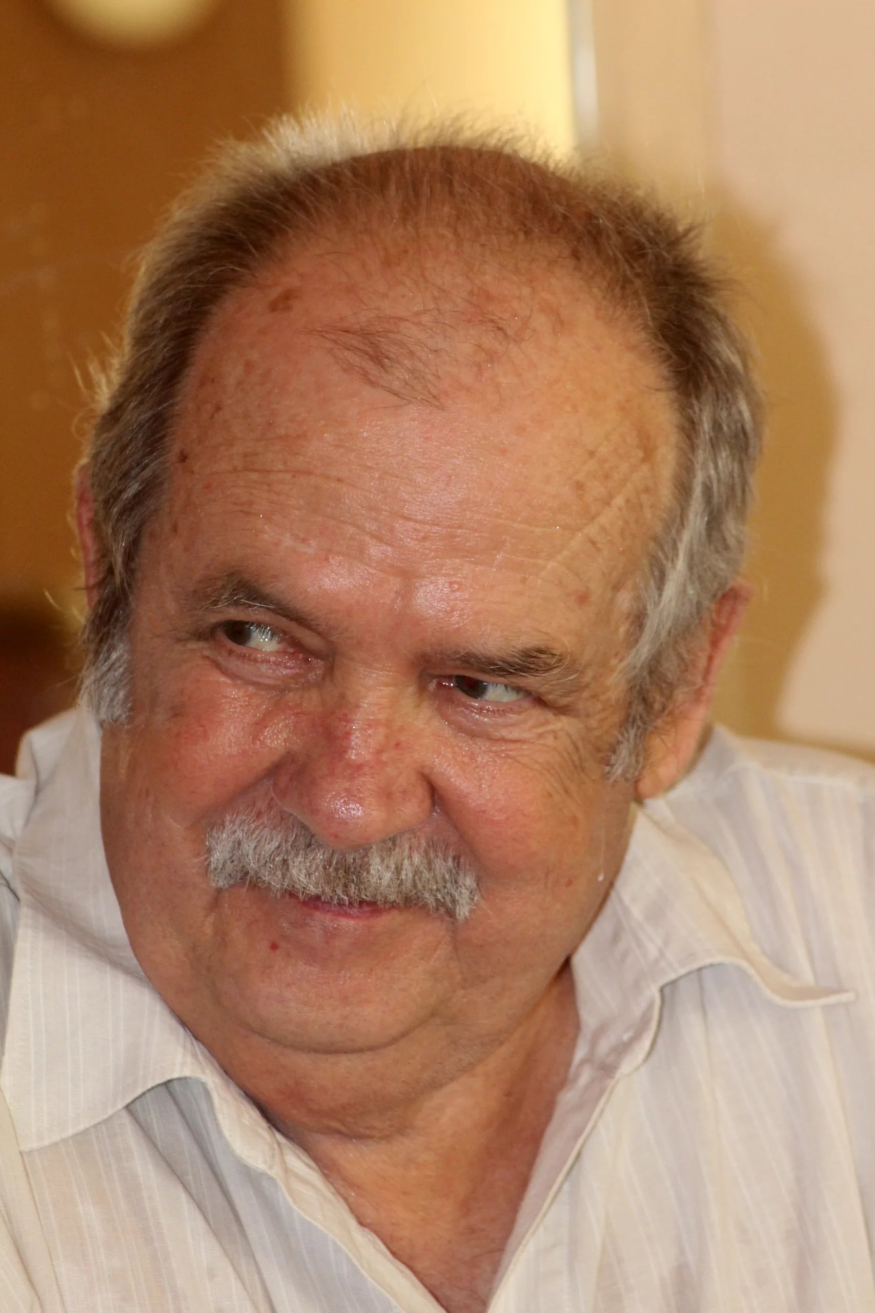 Porträt von Miklós Jancsó (1946–2017) – Gedenkseite
