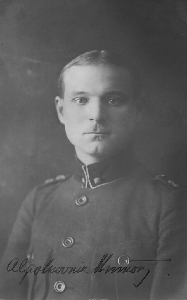 Portrait of Arnold Hinnom (1895–1989) – memorial page