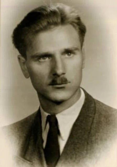 Porträt von Paweł Sacewicz (1920–1991) – Gedenkseite
