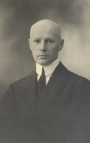 Portrait of Paul Mielberg (1881–1942) – memorial page