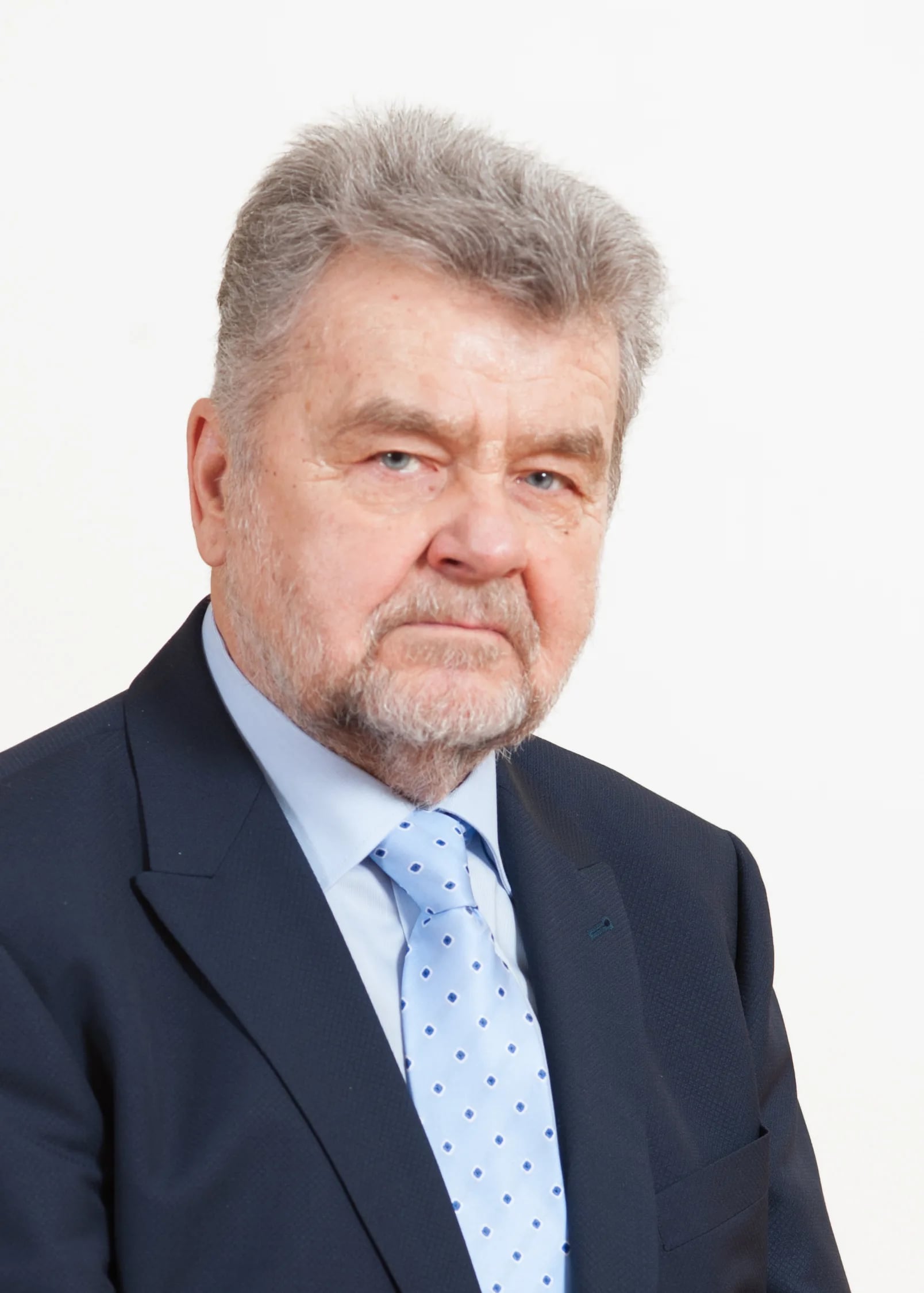 Portrait of Rein Ratas (1938–2022) – memorial page