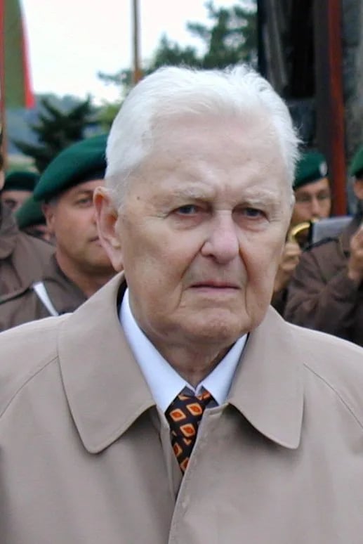 Portrait of Hans Maršálek (1914–2011) – memorial page